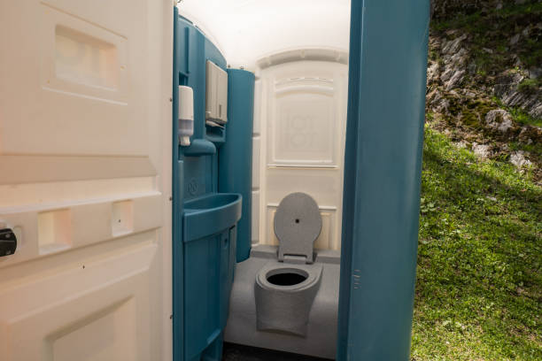Best Luxury portable toilet rental  in White Oak, PA
